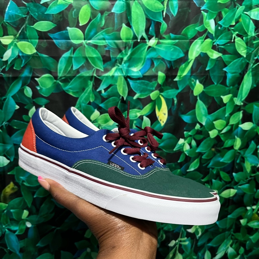 Men’s Vans Size 10